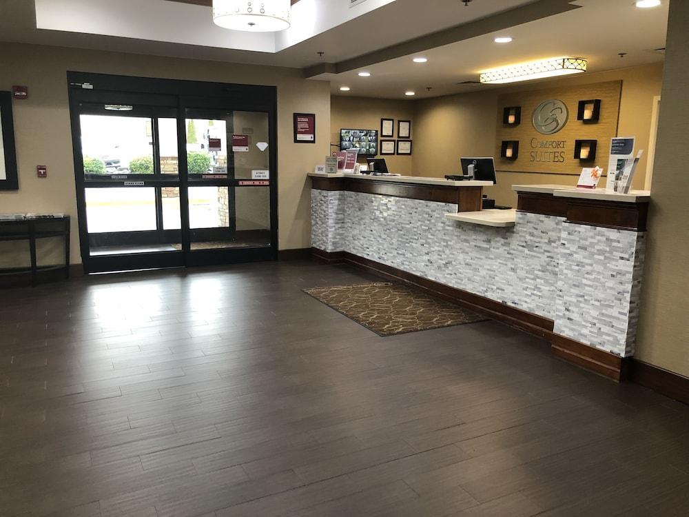 Comfort Suites Johnson City Near University Extérieur photo