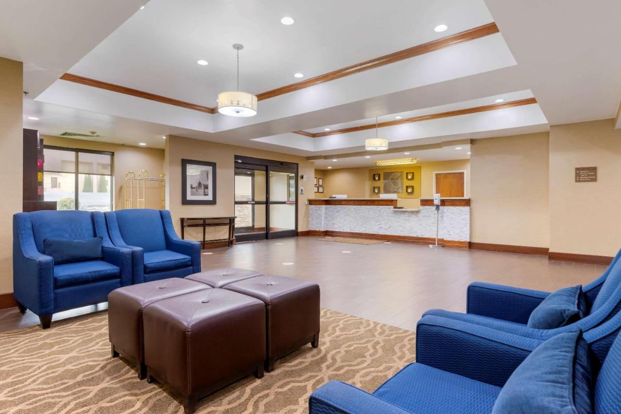 Comfort Suites Johnson City Near University Extérieur photo
